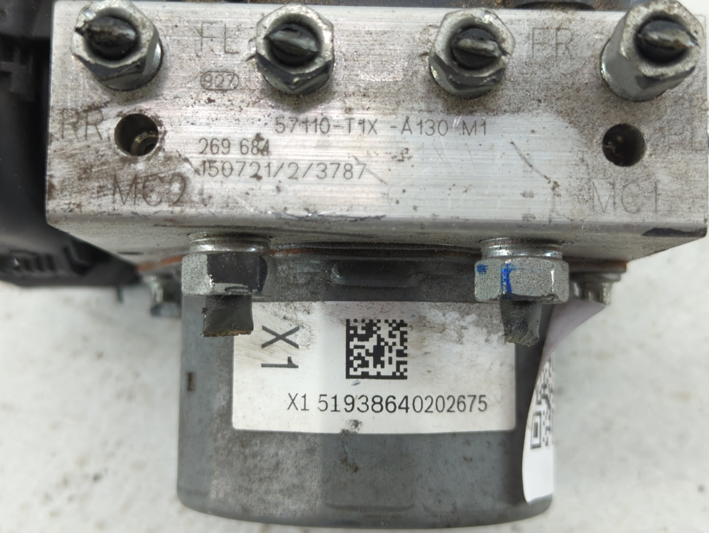 2015-2016 Honda Cr-V ABS Pump Control Module Replacement P/N:57110-T1X-A130-M1 Fits Fits 2015 2016 OEM Used Auto Parts - Oem