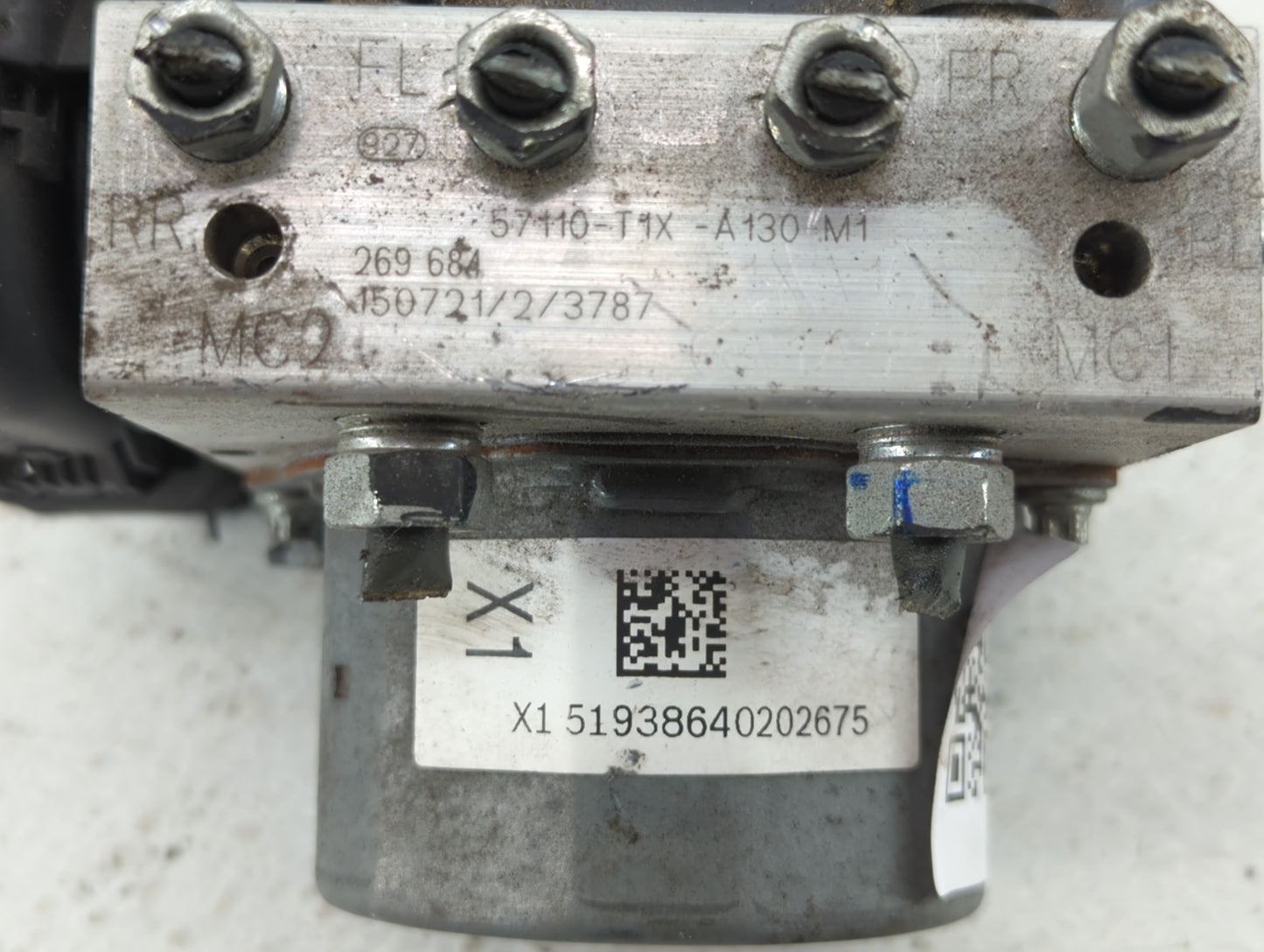 2015-2016 Honda Cr-V ABS Pump Control Module Replacement P/N:57110-T1X-A130-M1 Fits Fits 2015 2016 OEM Used Auto Parts - Oem