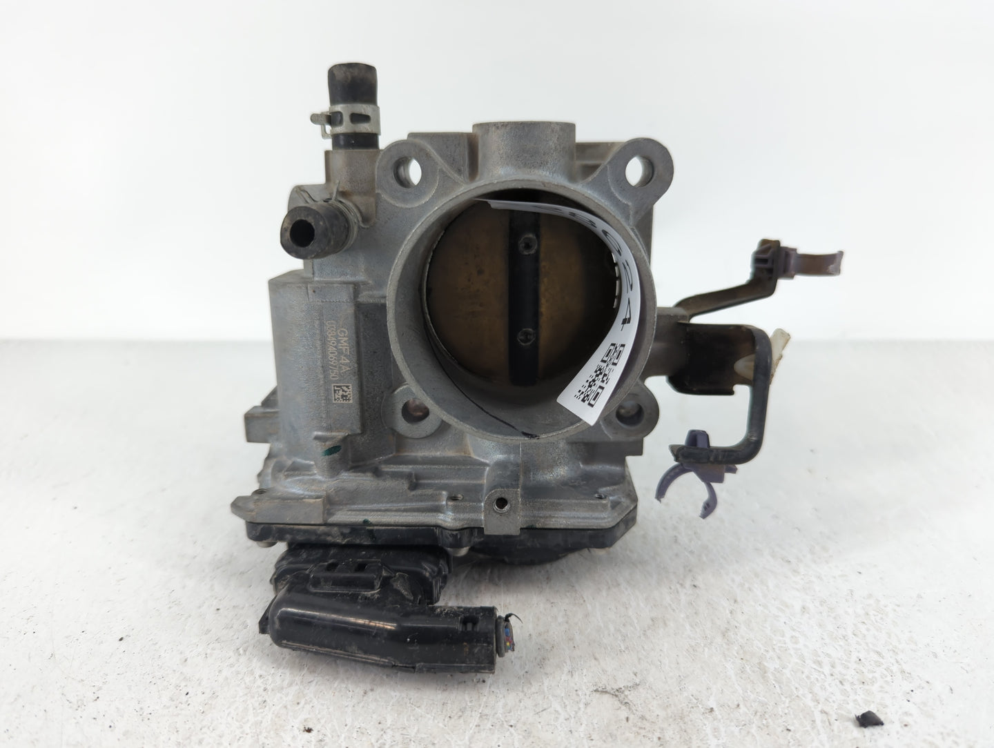 2015-2019 Honda Cr-V Throttle Body P/N:U38494069750 Fits Fits 2013 2014 2015 2016 2017 2018 2019 2020 2021 2022 OEM Used Aut