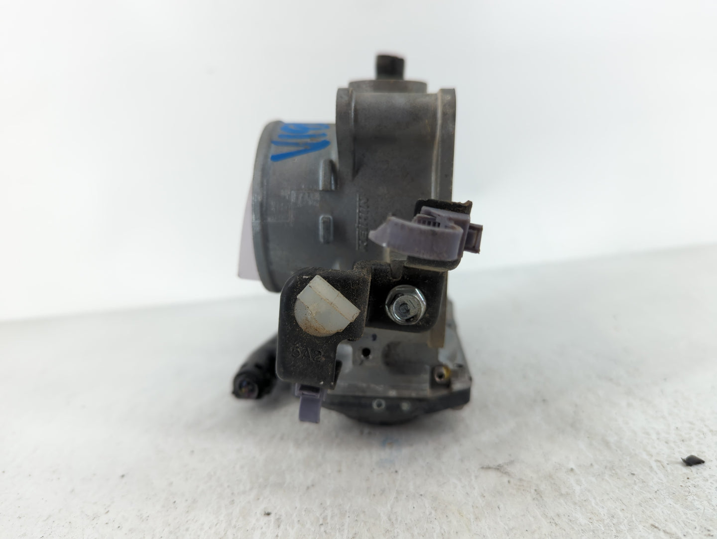 2015-2019 Honda Cr-V Throttle Body P/N:U38494069750 Fits Fits 2013 2014 2015 2016 2017 2018 2019 2020 2021 2022 OEM Used Aut