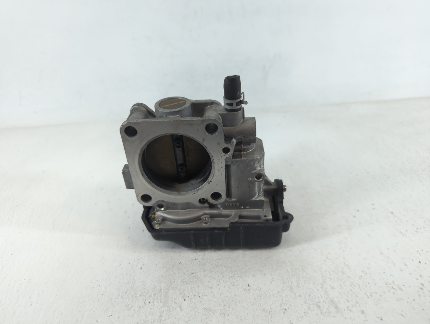2015-2019 Honda Cr-V Throttle Body P/N:M150527 GMF4A Fits Fits 2013 2014 2015 2016 2017 2018 2019 2020 2021 2022 OEM Used Au