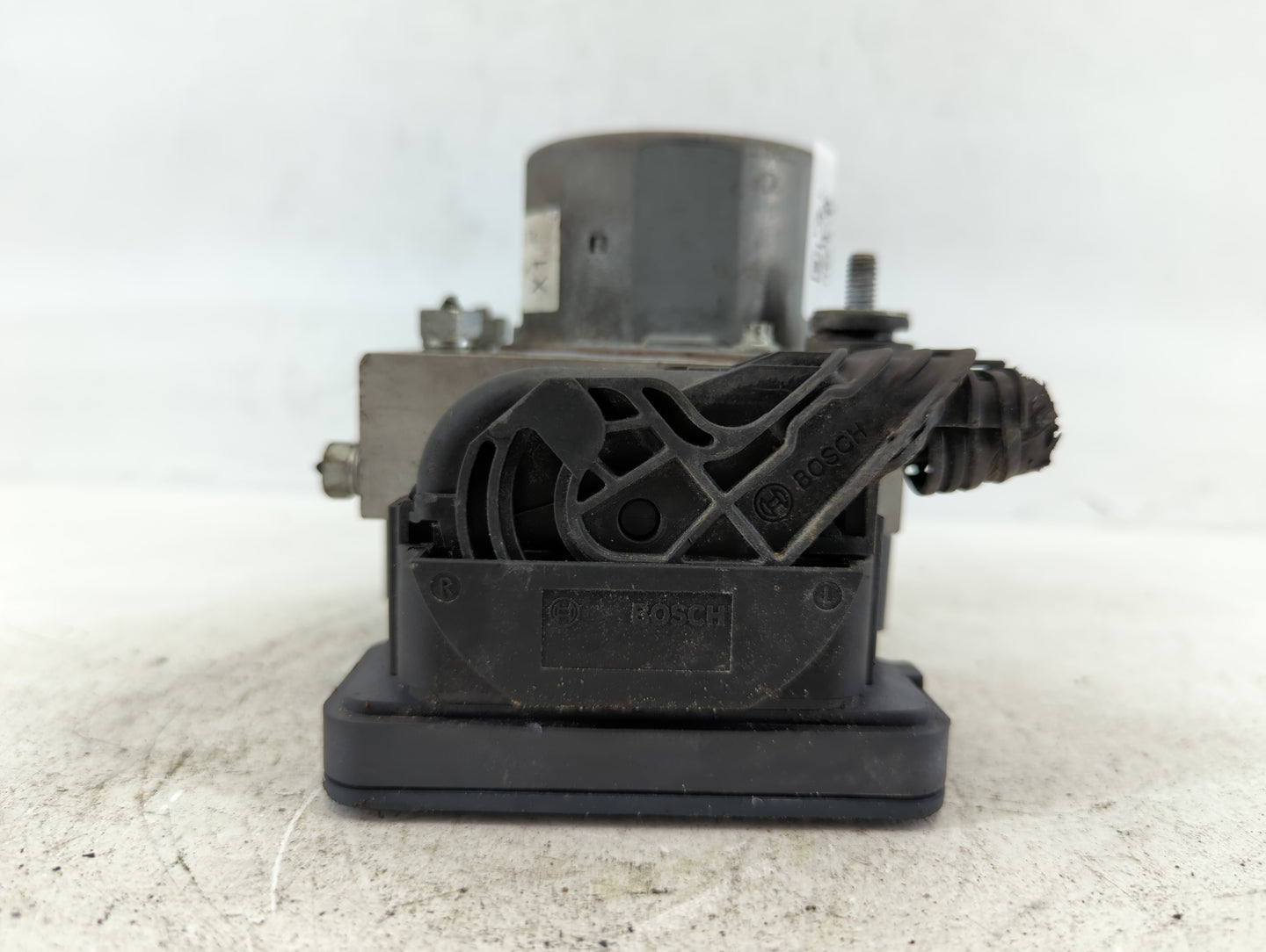2015-2016 Honda Cr-V ABS Pump Control Module Replacement Fits Fits 2015 2016 OEM Used Auto Parts - Oemusedautoparts1.com