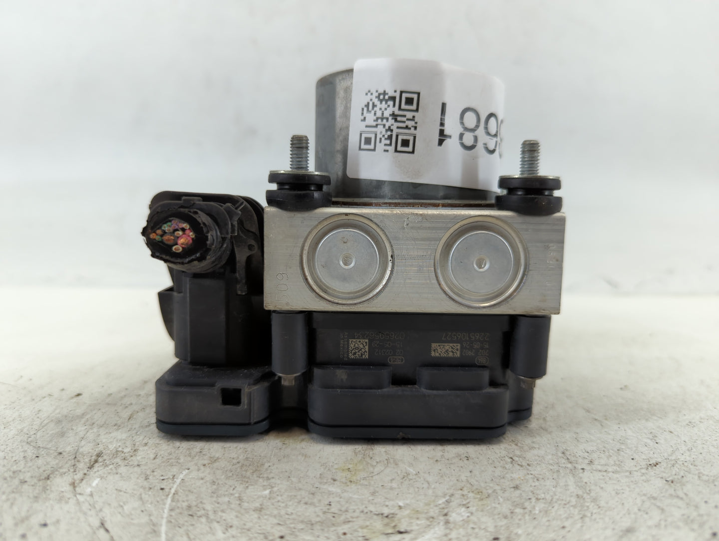2015-2016 Honda Cr-V ABS Pump Control Module Replacement Fits Fits 2015 2016 OEM Used Auto Parts - Oemusedautoparts1.com