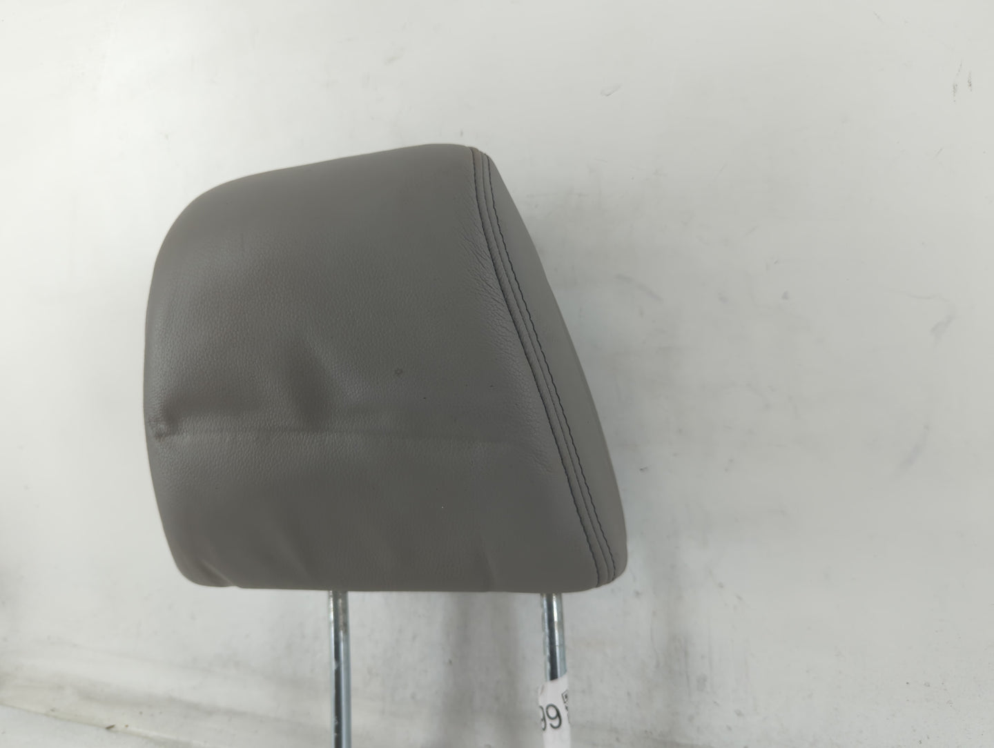 2015 Honda Cr-V Headrest Head Rest Front Driver Passenger Seat Fits OEM Used Auto Parts - Oemusedautoparts1.com