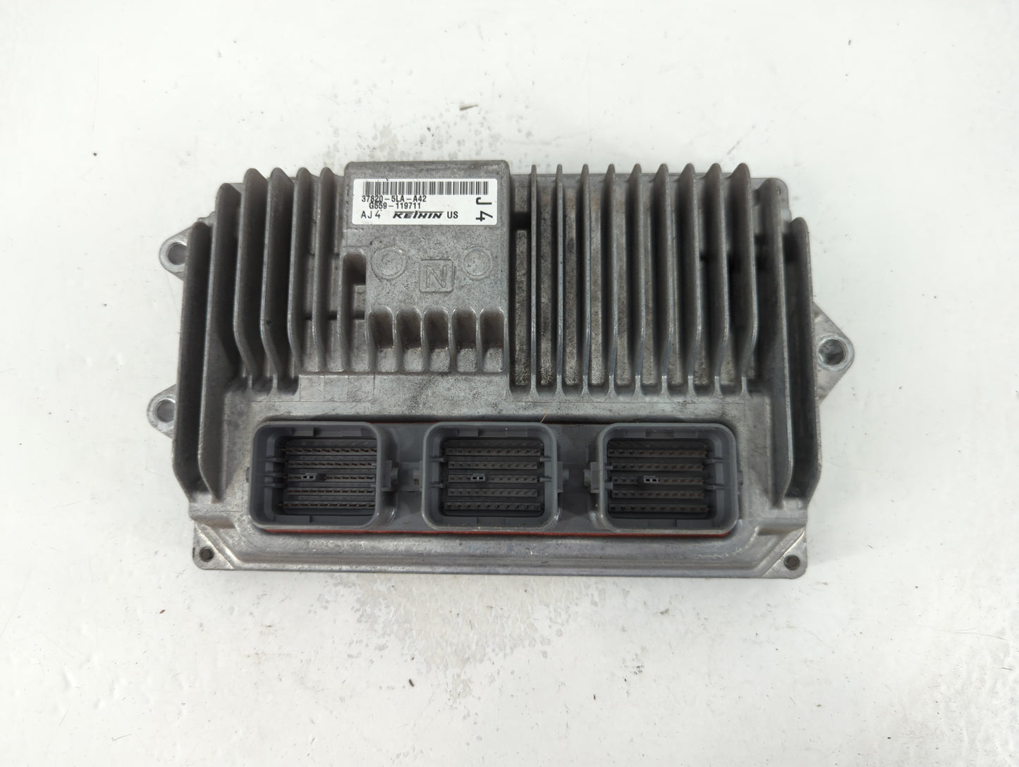 2015 Honda Cr-V PCM Engine Control Computer ECU ECM PCU OEM P/N:37820-5LA-A43 37820-5LA-A42 Fits OEM Used Auto Parts - Oemus