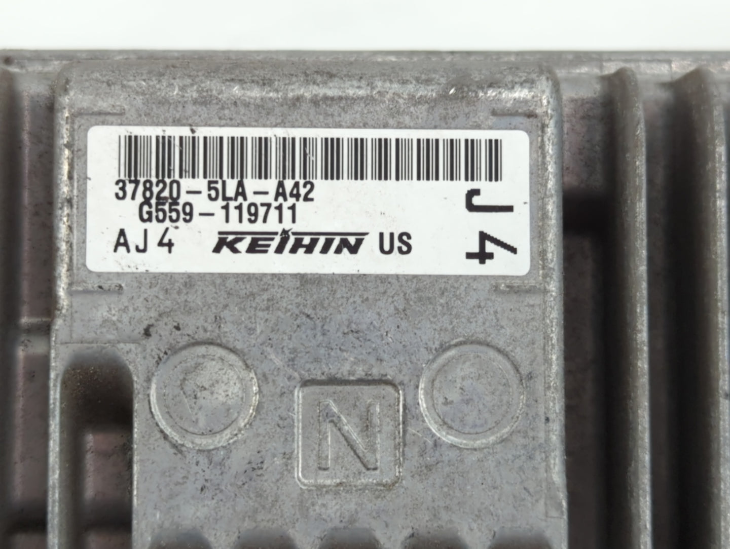 2015 Honda Cr-V PCM Engine Control Computer ECU ECM PCU OEM P/N:37820-5LA-A43 37820-5LA-A42 Fits OEM Used Auto Parts - Oemus