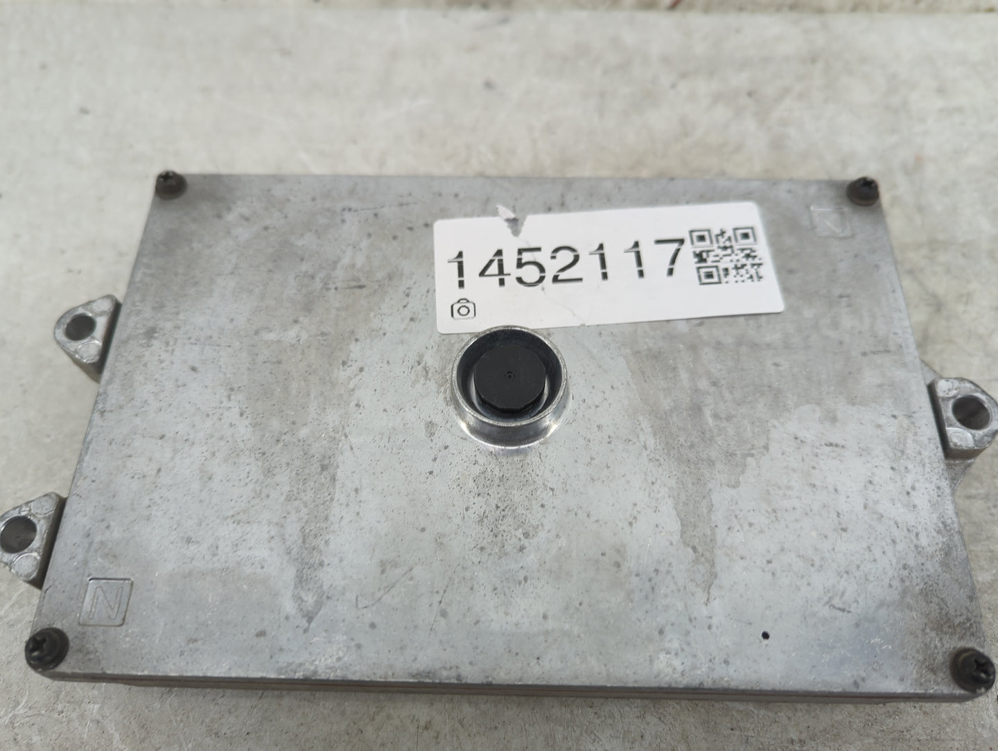 2015 Honda Crv PCM Engine Control Computer ECU ECM PCU OEM P/N:37820-5LA-A52 G561-130241 Fits OEM Used Auto Parts - Oemuseda