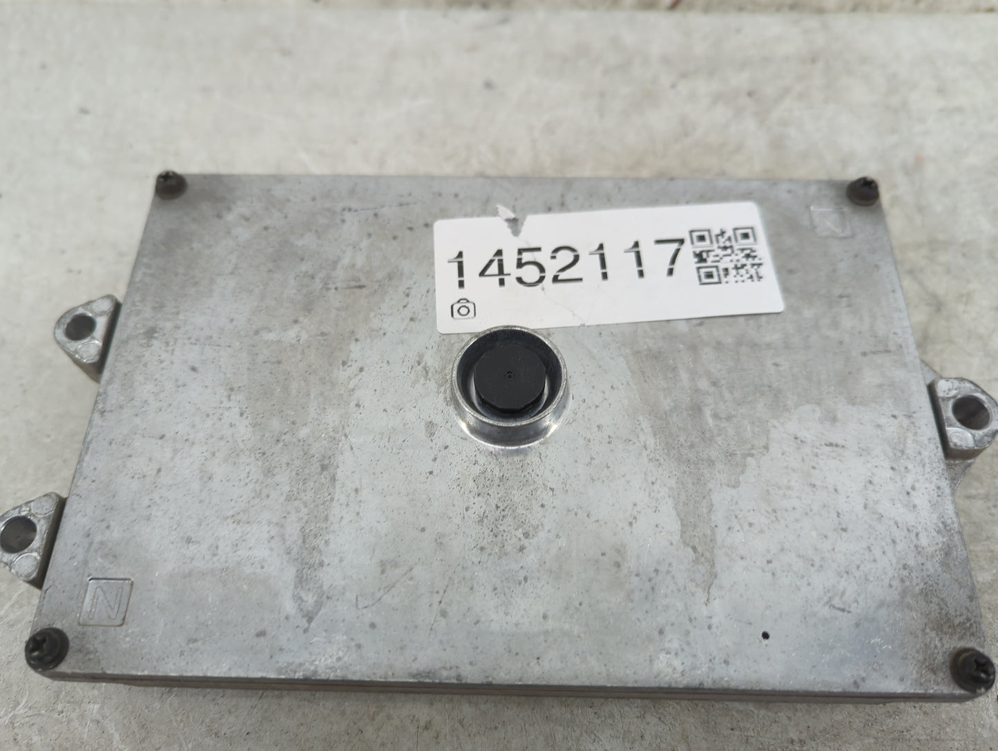 2015 Honda Crv PCM Engine Control Computer ECU ECM PCU OEM P/N:37820-5LA-A52 G561-130241 Fits OEM Used Auto Parts - Oemuseda