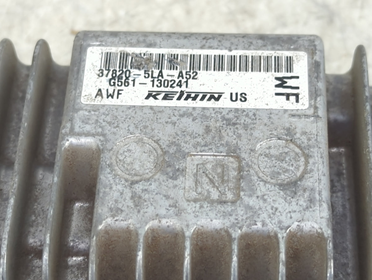 2015 Honda Crv PCM Engine Control Computer ECU ECM PCU OEM P/N:37820-5LA-A52 G561-130241 OEM Used Auto Parts - Oemusedautopa