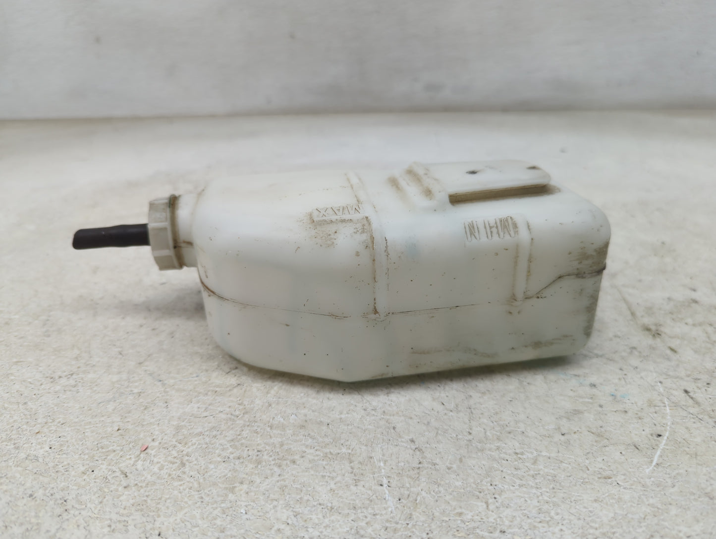 Honda Crv Radiator Coolant Overflow Expansion Tank Bottle 1465647 - Oemusedautoparts1.com