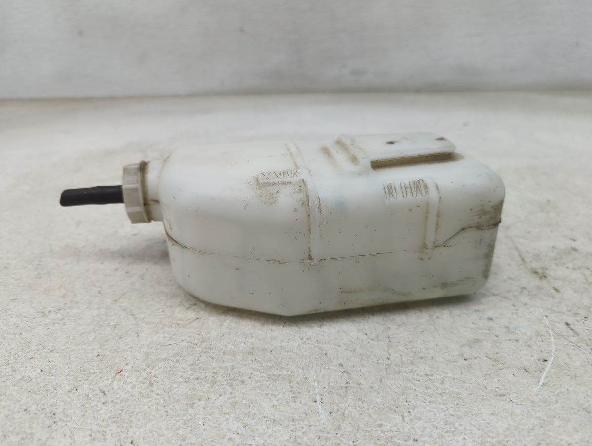 Honda Crv Radiator Coolant Overflow Expansion Tank Bottle 1465647 - Oemusedautoparts1.com