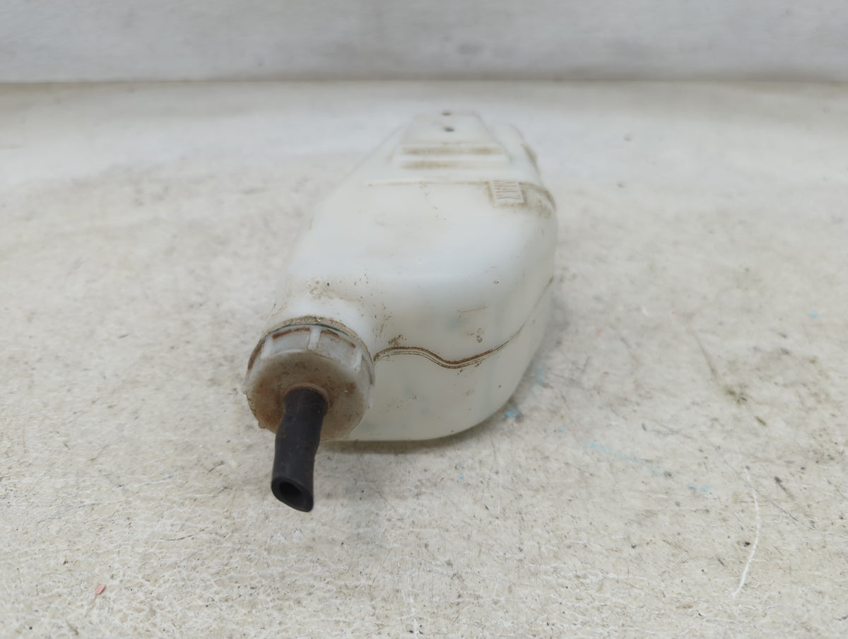 Honda Crv Radiator Coolant Overflow Expansion Tank Bottle 1465647 - Oemusedautoparts1.com