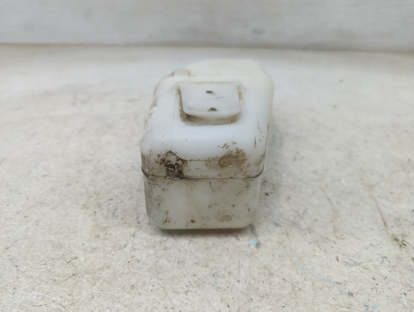 Honda Crv Radiator Coolant Overflow Expansion Tank Bottle 1465647 - Oemusedautoparts1.com