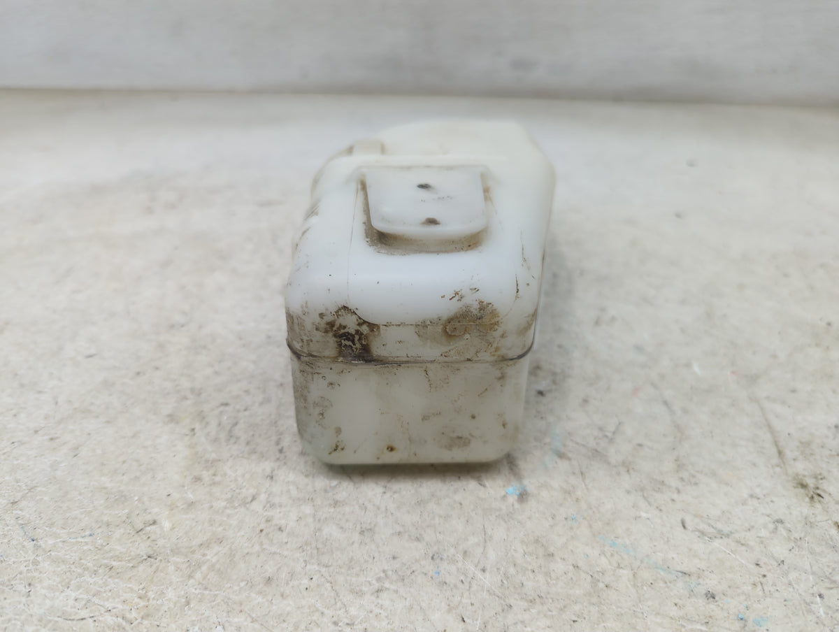 Honda Crv Radiator Coolant Overflow Expansion Tank Bottle 1465647 - Oemusedautoparts1.com