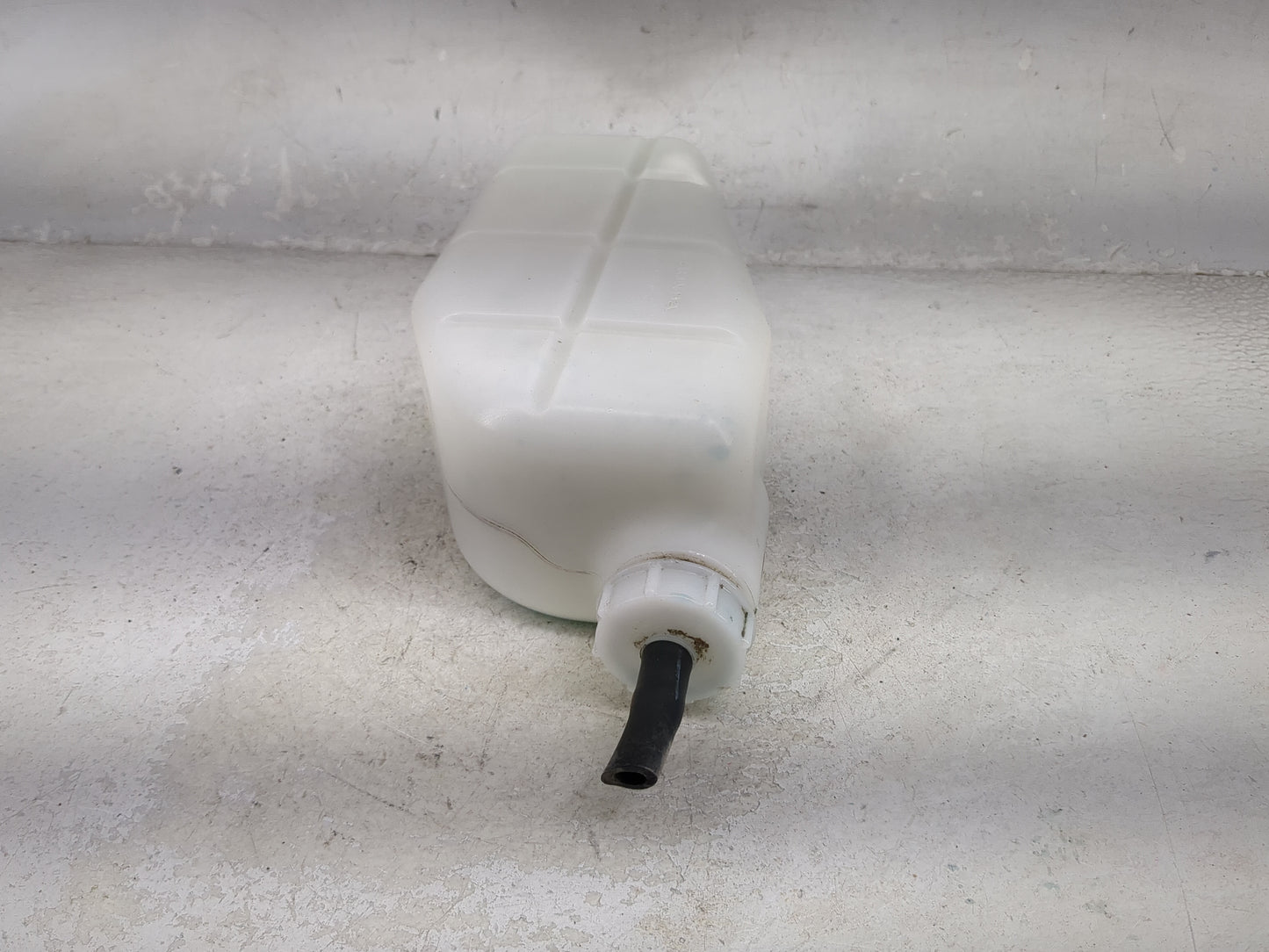 Honda Crv Radiator Coolant Overflow Expansion Tank Bottle 1477183 - Oemusedautoparts1.com