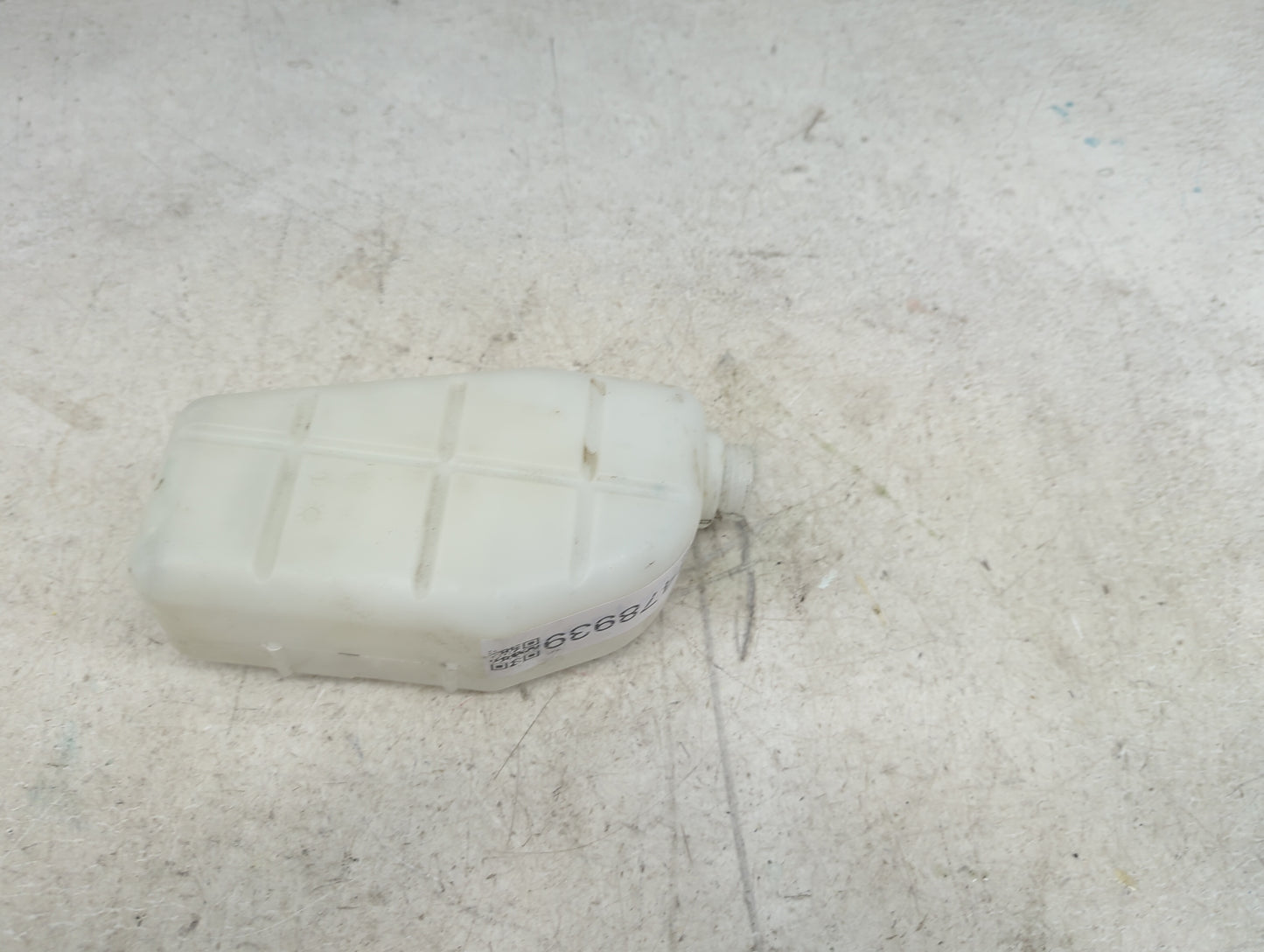 Honda Crv Radiator Coolant Overflow Expansion Tank Bottle 1478939 - Oemusedautoparts1.com