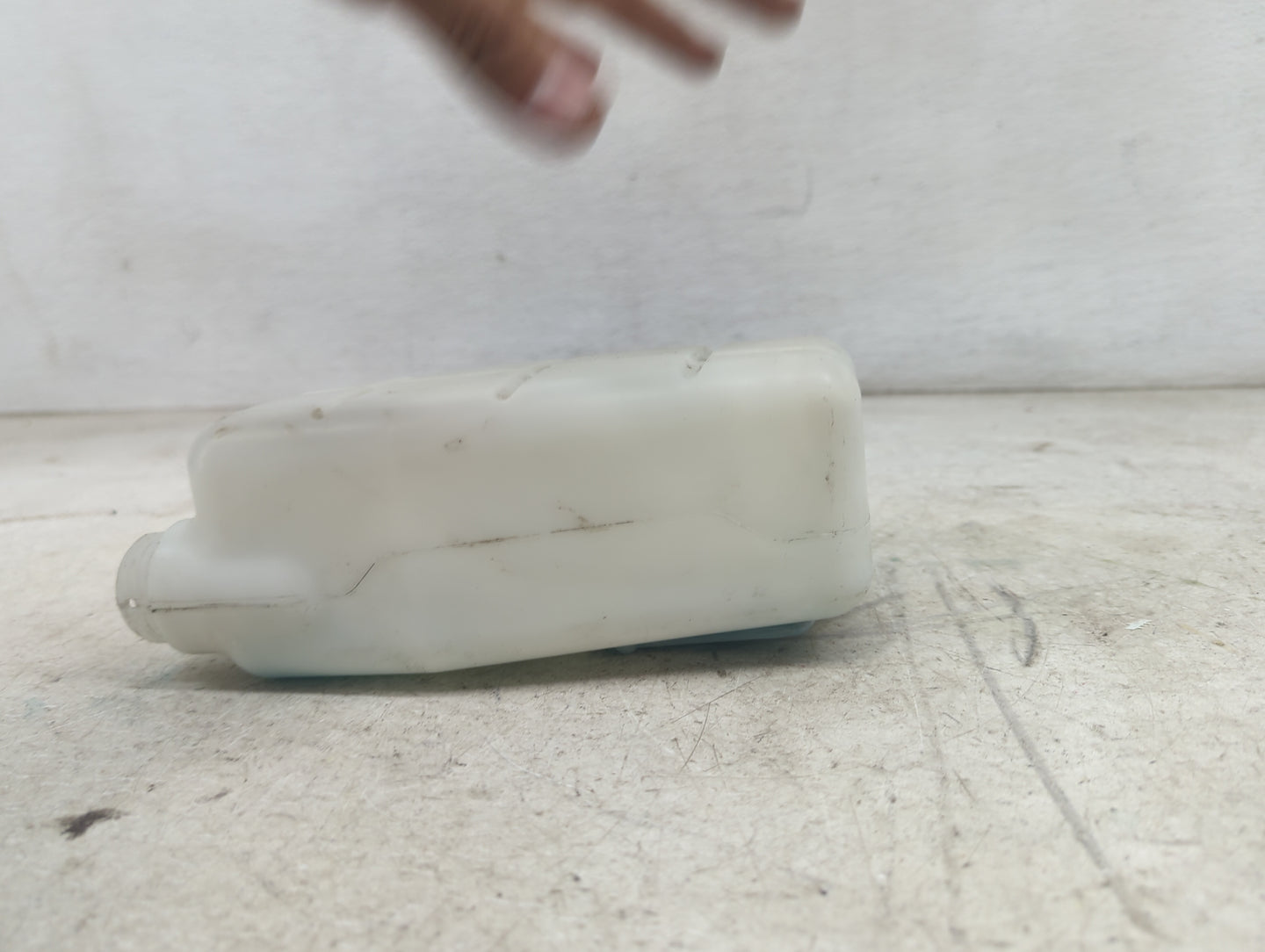 Honda Crv Radiator Coolant Overflow Expansion Tank Bottle 1478939 - Oemusedautoparts1.com