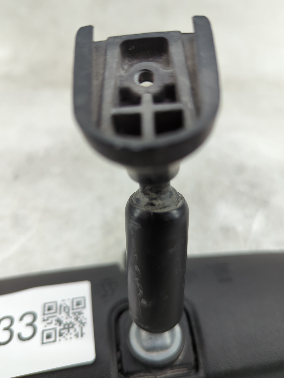 2003-2011 Honda Element Interior Rear View Mirror Replacement OEM P/N:045617 015617 Fits OEM Used Auto Parts - Oemusedautopa
