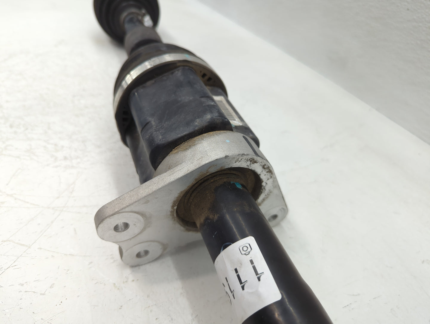 2015-2020 Honda Fit Axle Shaft Front Driver Cv C/v - Oemusedautoparts1.com