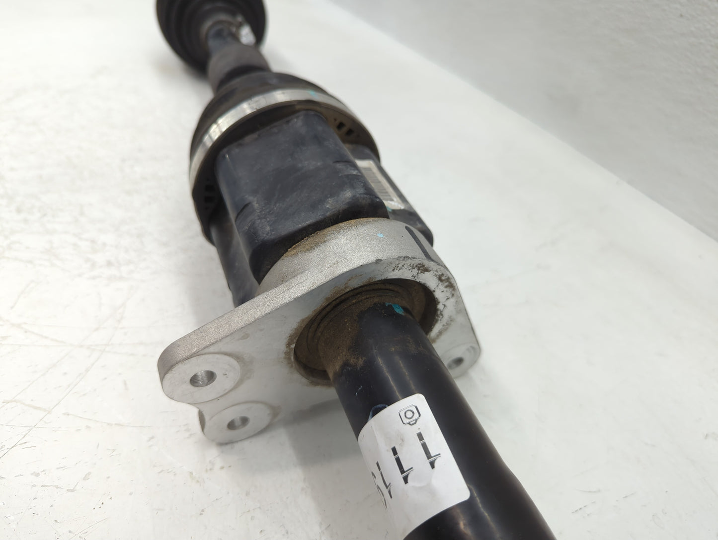 2015-2020 Honda Fit Axle Shaft Front Driver Cv C/v - Oemusedautoparts1.com