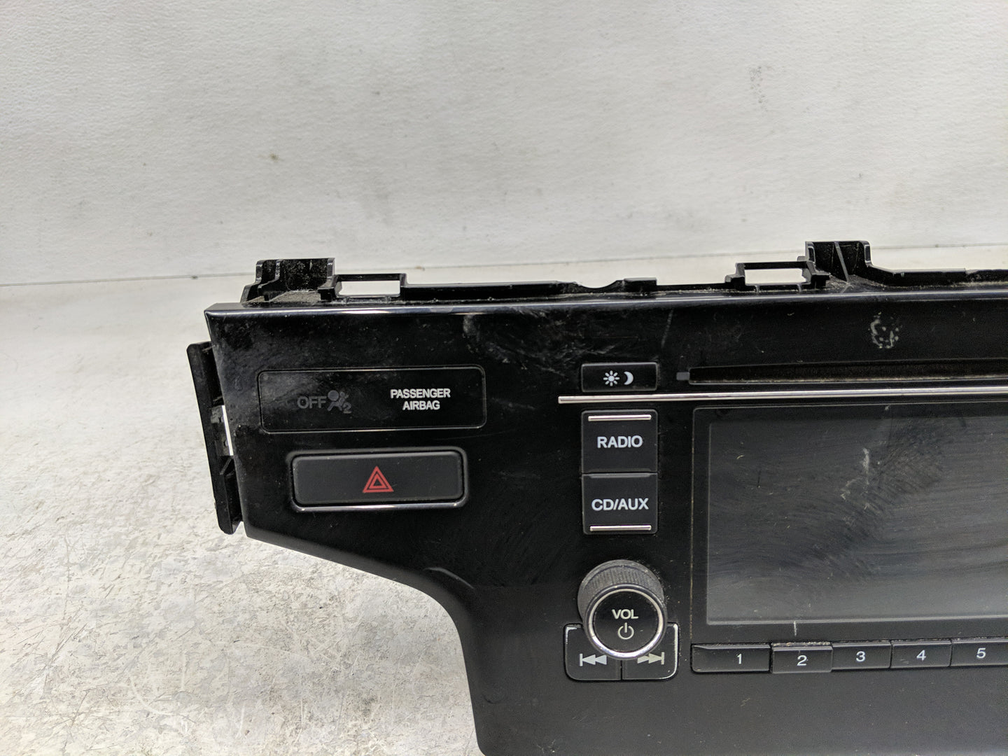 2015-2019 Honda Fit Radio AM FM Cd Player Receiver Replacement P/N:39100-T5R-A712-M1 Fits Fits 2015 2016 2017 2018 2019 OEM 