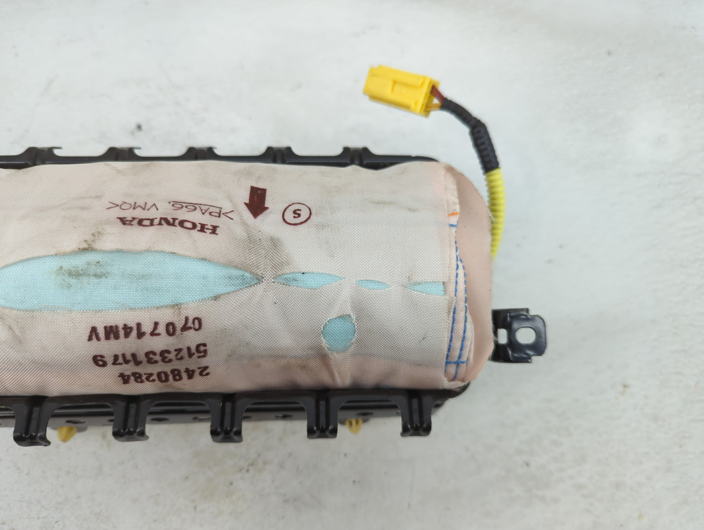 2015-2020 Honda Fit Air Bag Passenger Right Dashboard OEM P/N:77820T5RA80 Fits Fits 2015 2016 2017 2018 2019 2020 OEM Used A