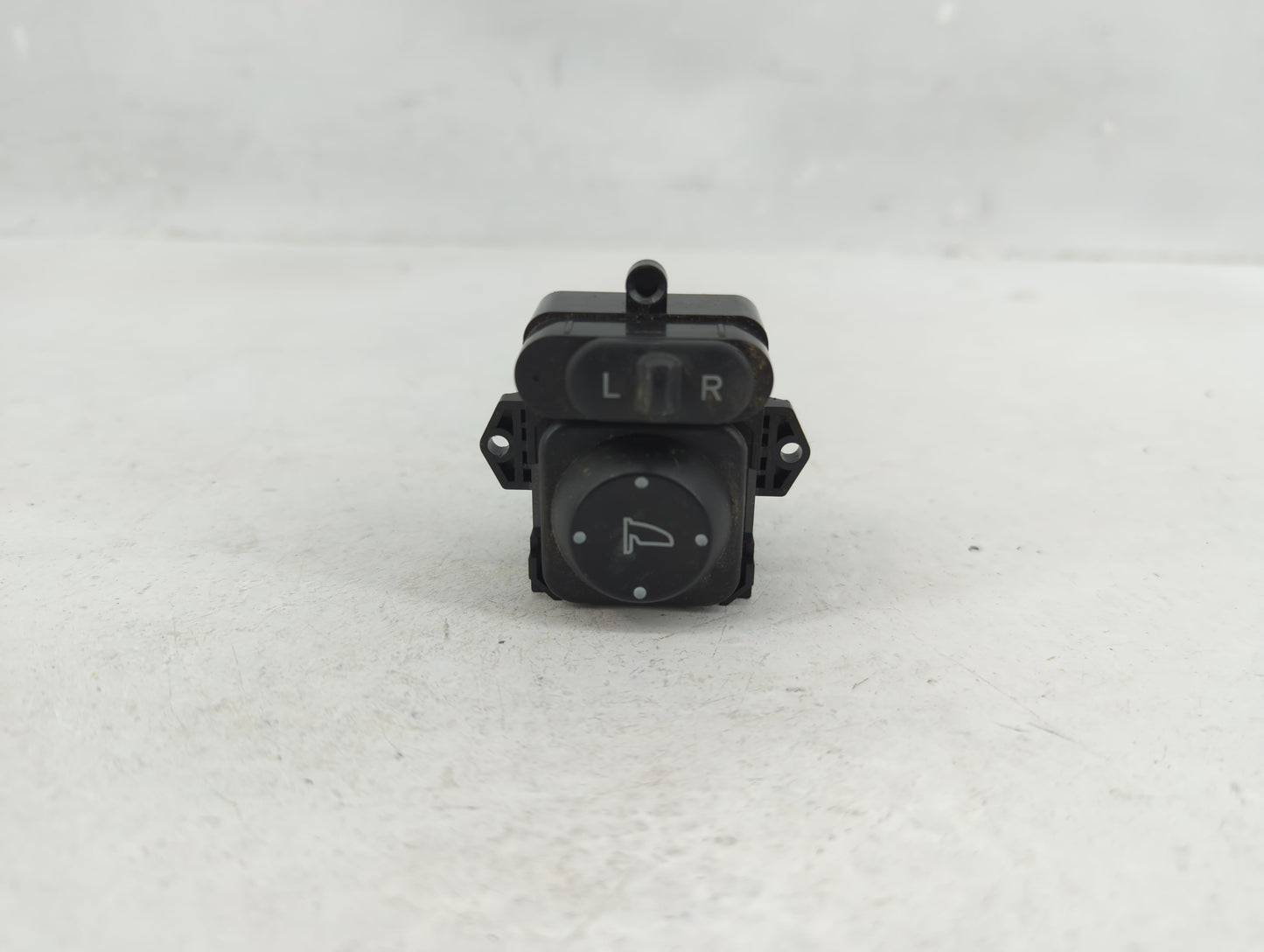 2015-2020 Honda Fit Master Power Window Switch Replacement Driver Side Left Fits OEM Used Auto Parts - Oemusedautoparts1.com