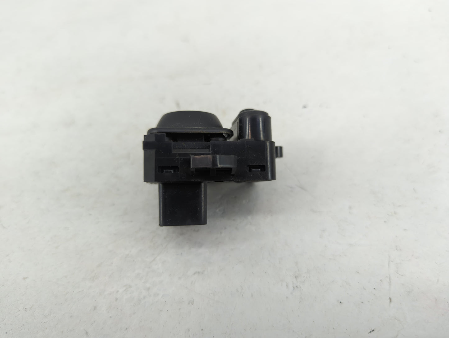 2015-2020 Honda Fit Master Power Window Switch Replacement Driver Side Left Fits OEM Used Auto Parts - Oemusedautoparts1.com