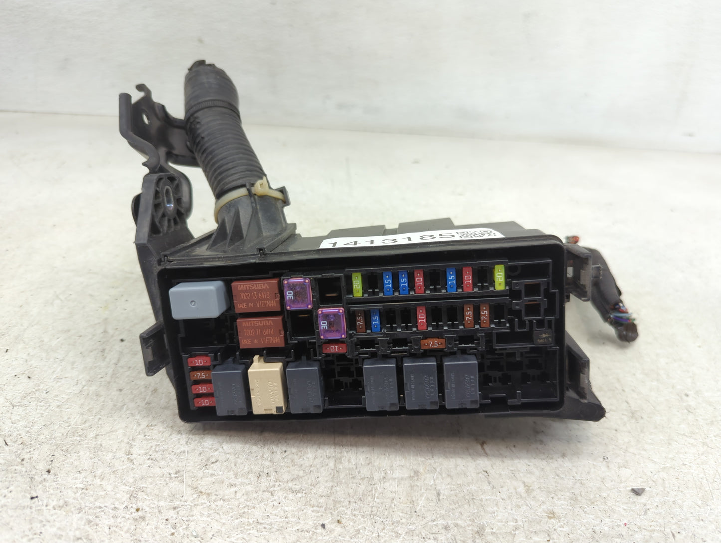 2015-2017 Honda Fit Fusebox Fuse Box Panel Relay Module P/N:G8HL-H71 2284A21 Fits Fits 2015 2016 2017 OEM Used Auto Parts - 