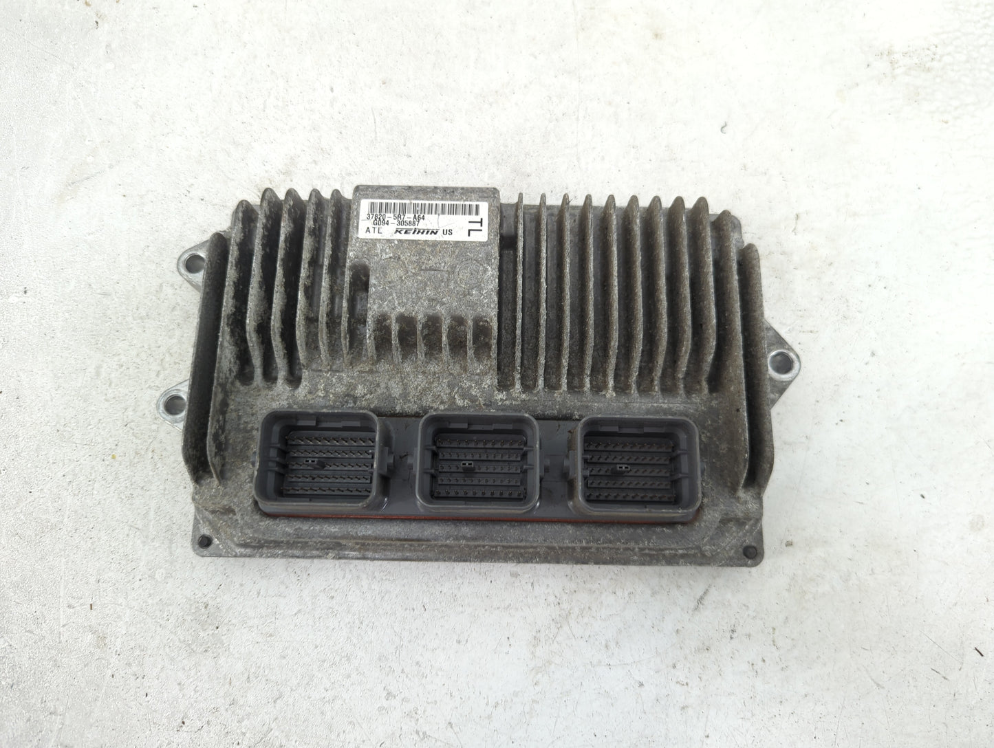 2015-2016 Honda Fit PCM Engine Control Computer ECU ECM PCU OEM P/N:37820-5R7-A64 Fits Fits 2015 2016 OEM Used Auto Parts - 