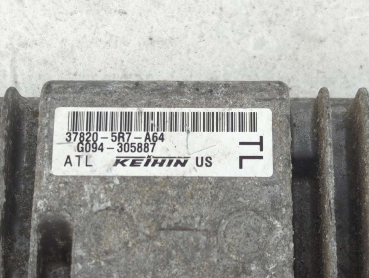 2015-2016 Honda Fit PCM Engine Control Computer ECU ECM PCU OEM P/N:37820-5R7-A64 Fits Fits 2015 2016 OEM Used Auto Parts - 