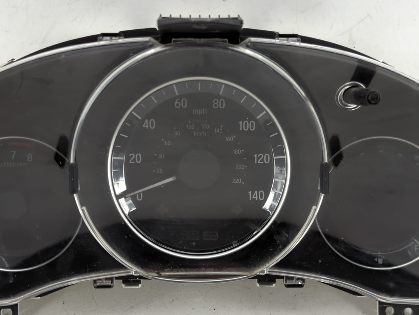 2015-2017 Honda Fit Instrument Cluster Speedometer Gauges P/N:78100-T5R-A4 MX257400-3441 Miles:151K Fits Fits 2015 2016 2017