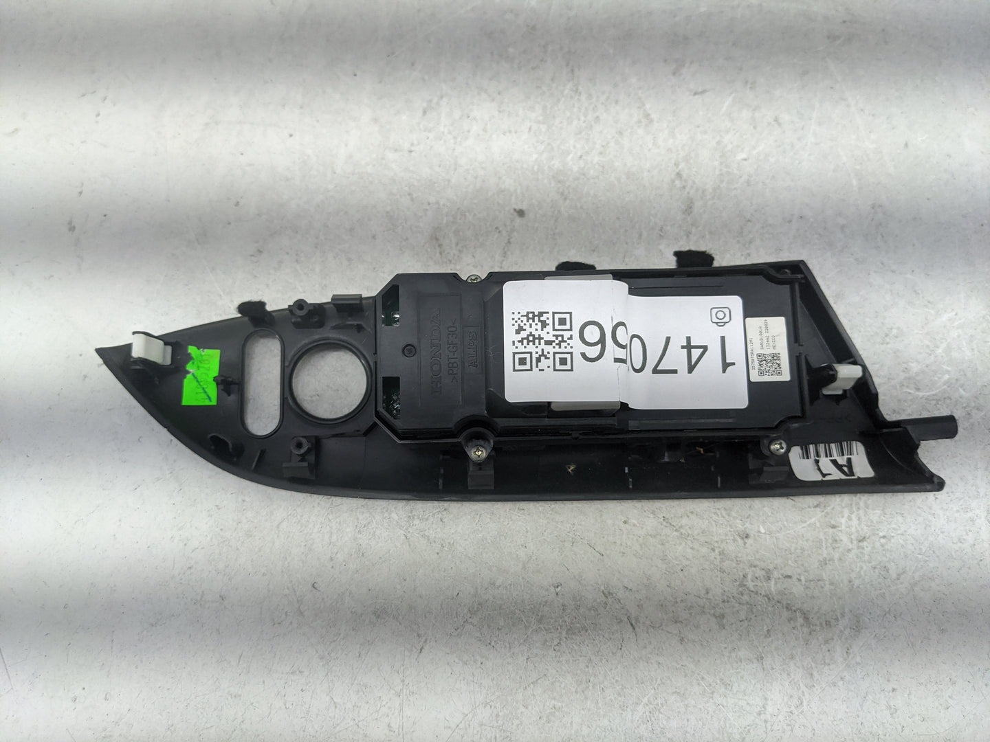 2015-2020 Honda Fit Master Power Window Switch Replacement Driver Side Left P/N:35750T5RA112M1 Fits OEM Used Auto Parts - Oe