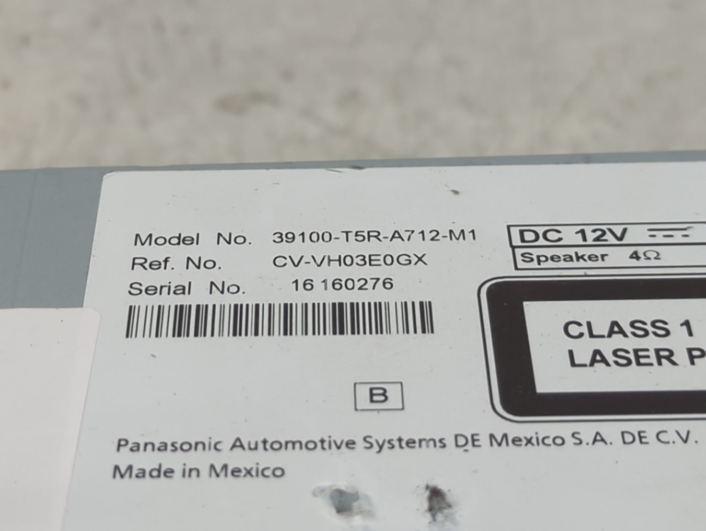 2015-2019 Honda Fit Radio AM FM Cd Player Receiver Replacement P/N:39100-T5R-A712-M1 CV-VH03E0GX Fits OEM Used Auto Parts - 