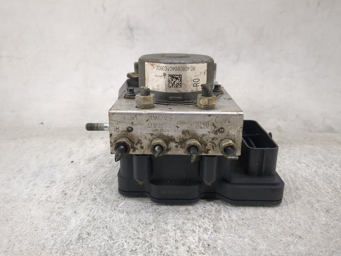 2015-2016 Honda Fit ABS Pump Control Module Replacement P/N:57110-T5R-A012-M1 T5RA0, 5A0AK Fits Fits 2015 2016 OEM Used Auto