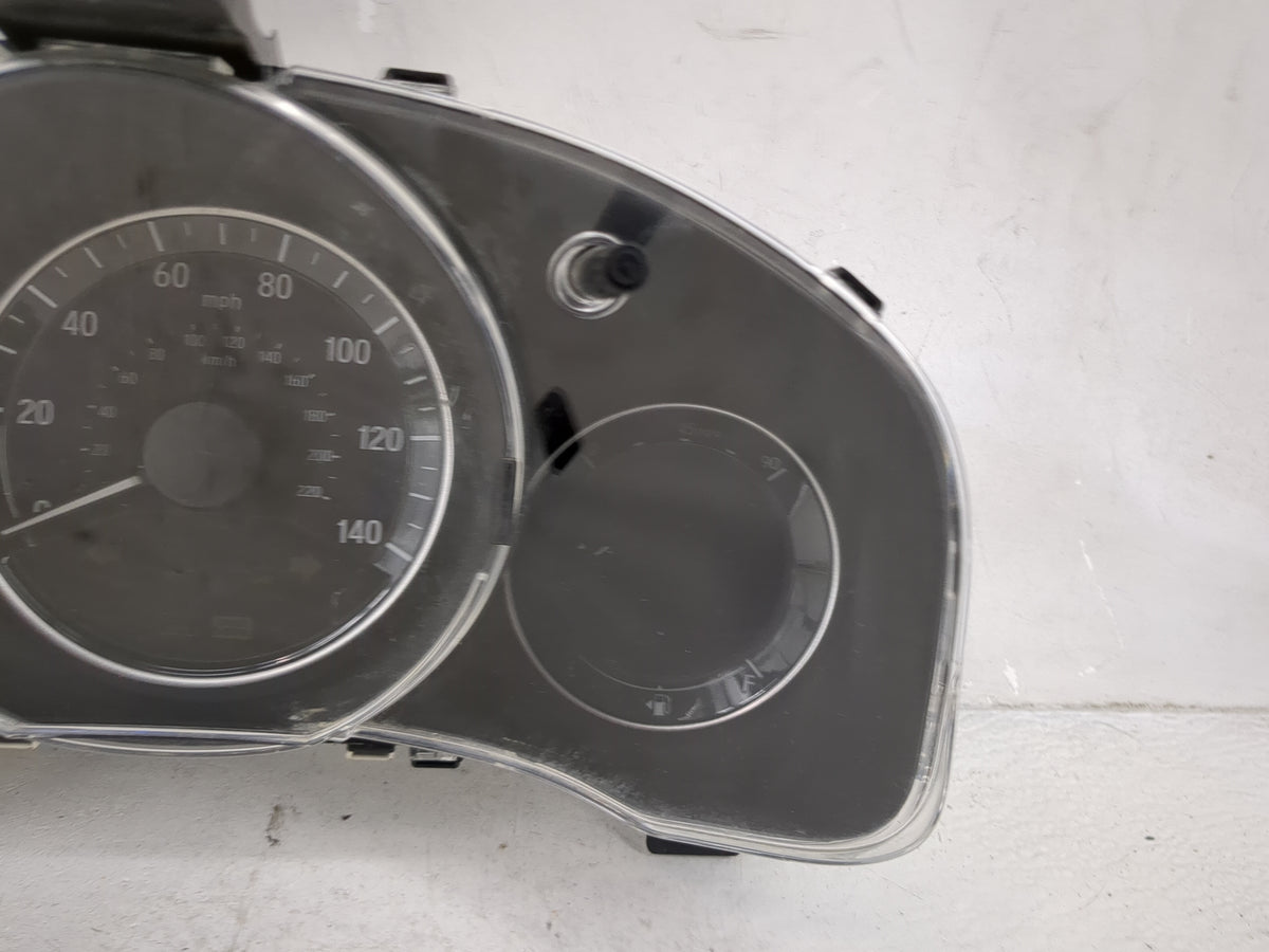 2015-2017 Honda Fit Instrument Cluster Speedometer Gauges P/N:78100-T5R-A411-M1 MX257490-3443 Miles:73K Fits Fits 2015 2016 