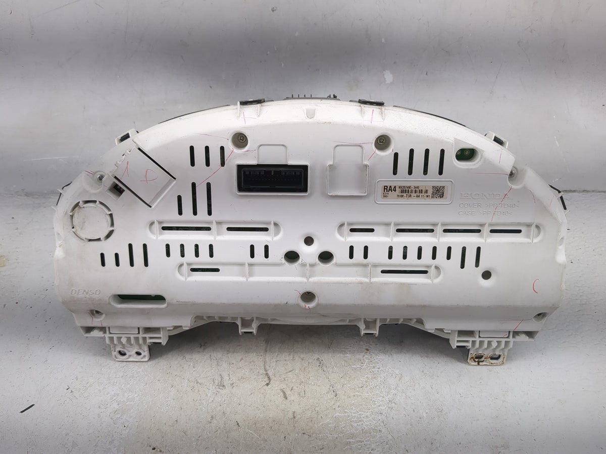 2015-2017 Honda Fit Instrument Cluster Speedometer Gauges P/N:78100-T5R-A411-M1 MX257490-3443 Miles:73K Fits Fits 2015 2016 