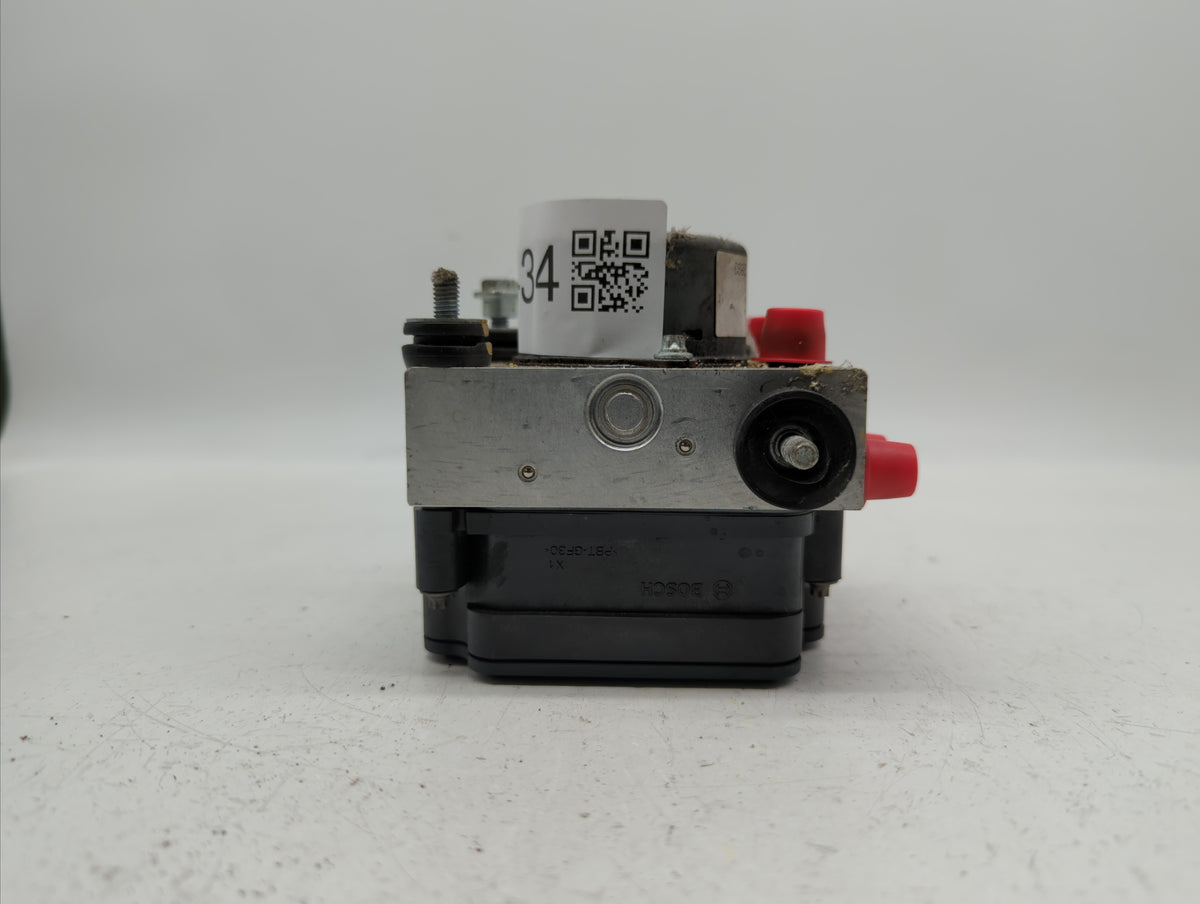 2015-2016 Honda Fit Anti-Lock Brake ABS Pump Module Actuator OEM P/N:57110-T5R-A012-M1 57110-T5R-A020-M1 Fits Fits 2015 2016