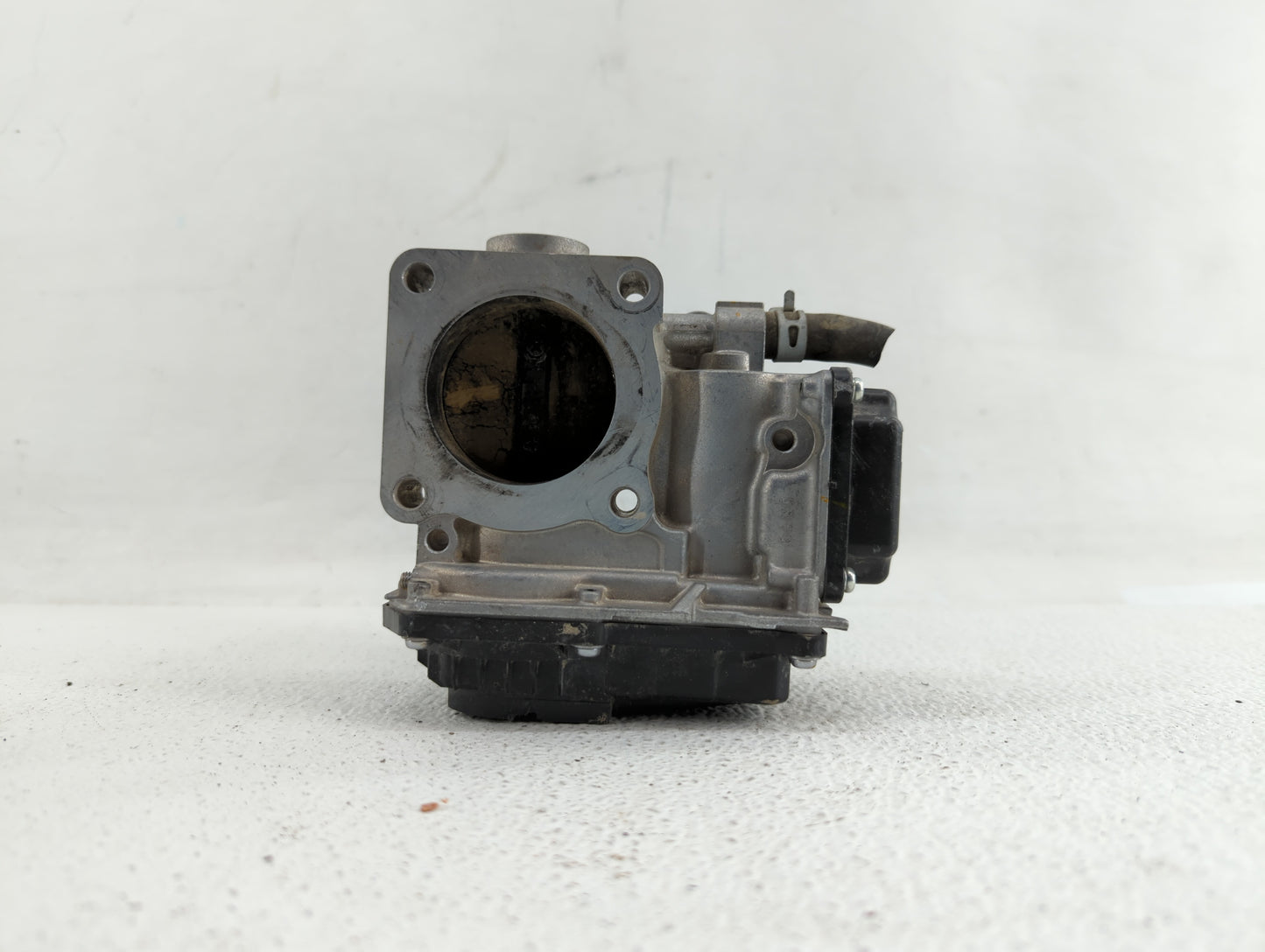 2015-2017 Honda Fit Throttle Body P/N:GMG1C GMG1A Fits Fits 2015 2016 2017 OEM Used Auto Parts - Oemusedautoparts1.com