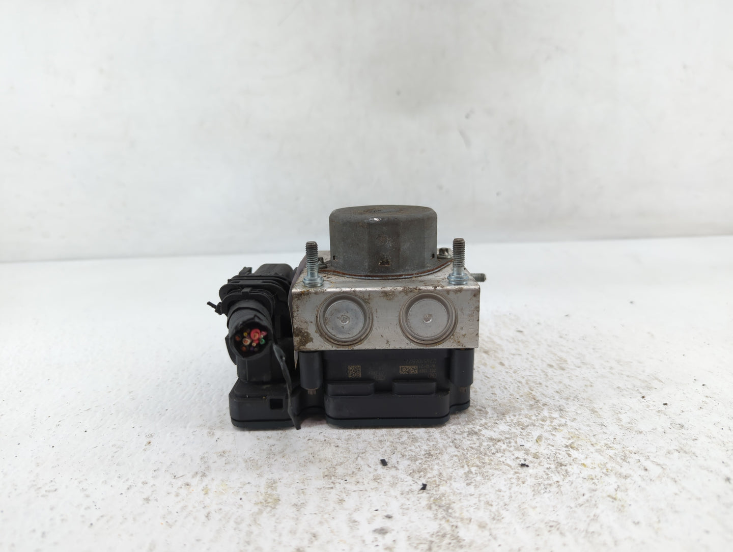 2015-2016 Honda Fit ABS Pump Control Module Replacement P/N:57110-T5R-A012-M1 57110-T5R-A020-M1 Fits Fits 2015 2016 OEM Used