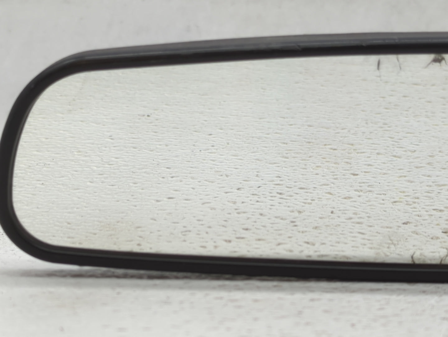 2015 Honda Fit Interior Rear View Mirror Replacement OEM P/N:E11025617 E11015617 Fits OEM Used Auto Parts - Oemusedautoparts