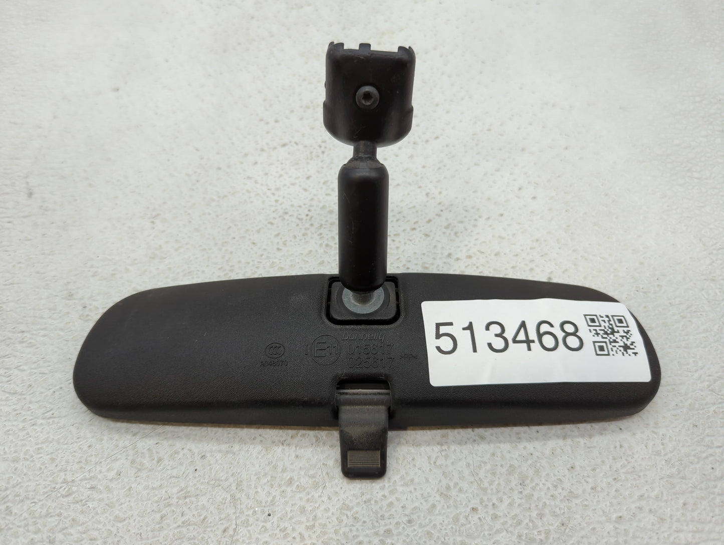 2015 Honda Fit Interior Rear View Mirror Replacement OEM P/N:E11025617 E11015617 Fits OEM Used Auto Parts - Oemusedautoparts