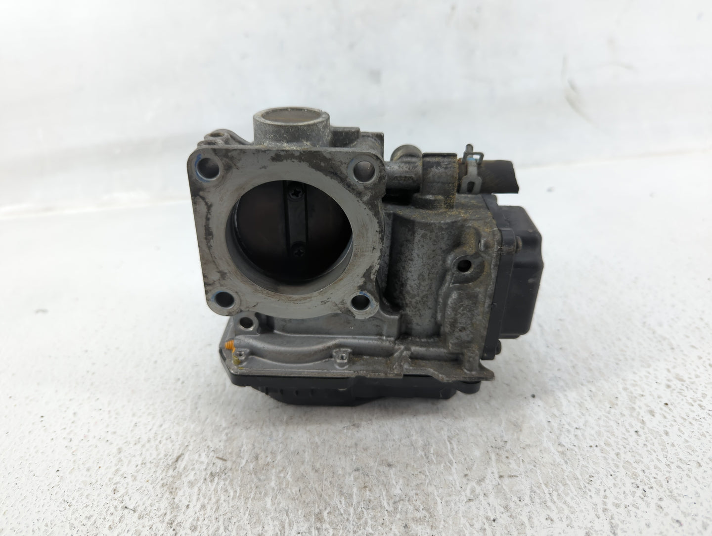 2015-2020 Honda Fit Throttle Body P/N:GMG1C M40805 Fits Fits 2015 2016 2017 2018 2019 2020 OEM Used Auto Parts - Oemusedauto