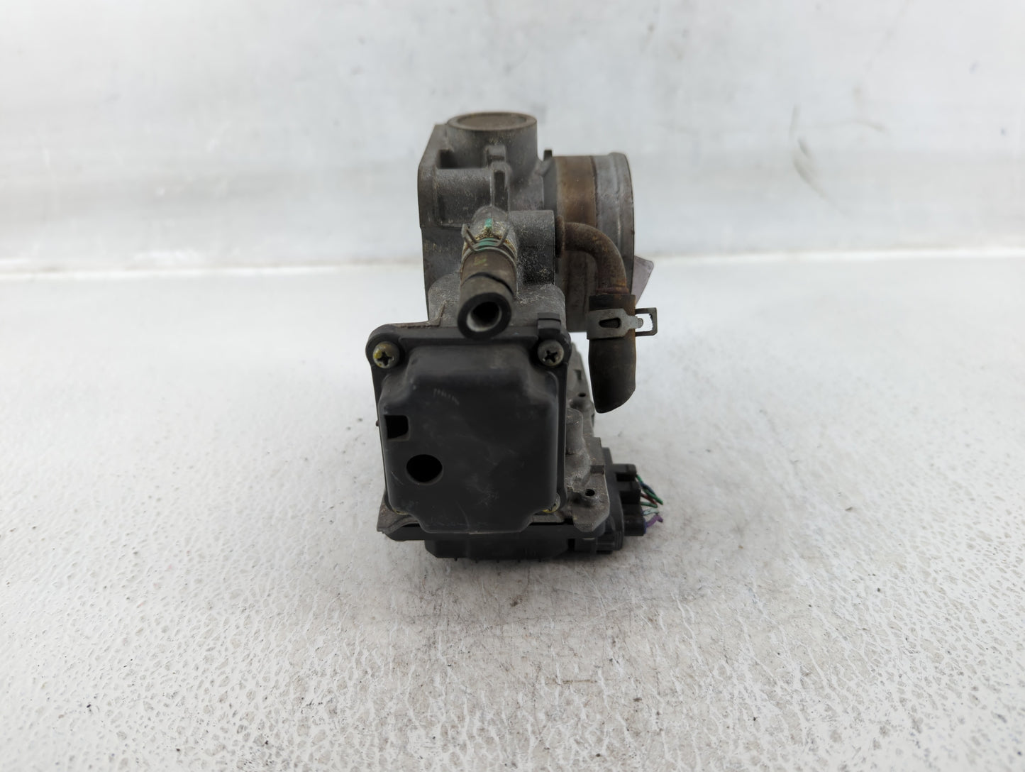 2015-2020 Honda Fit Throttle Body P/N:GMG1A 60523, GMG1C M40805 Fits Fits 2015 2016 2017 2018 2019 2020 OEM Used Auto Parts 