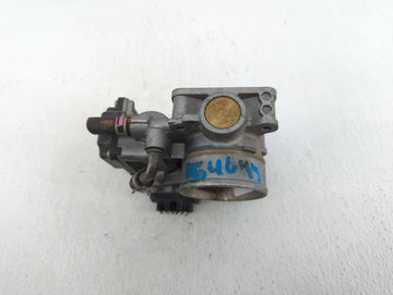 2015-2020 Honda Fit Throttle Body P/N:405180 M41025, GMG1C Fits Fits 2015 2016 2017 2018 2019 2020 OEM Used Auto Parts