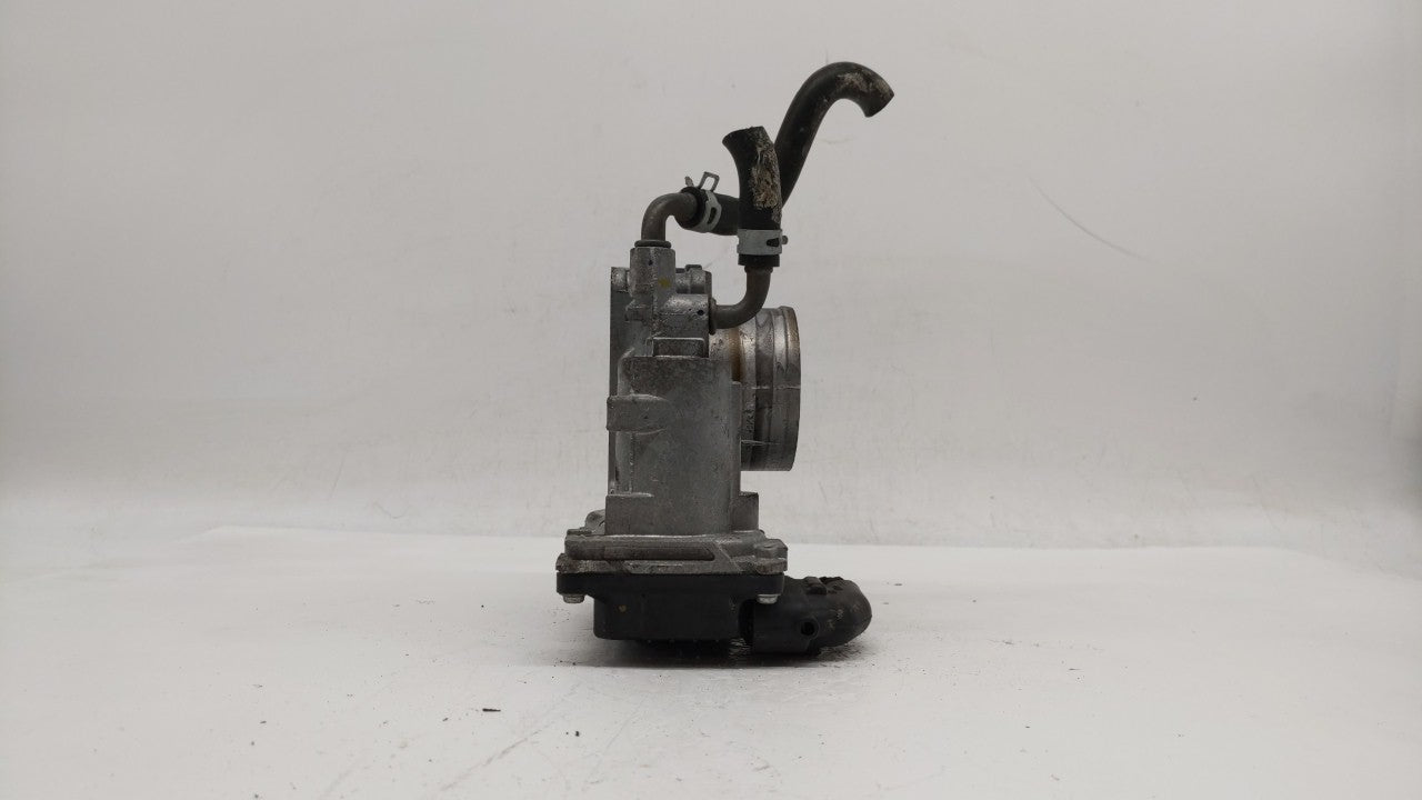 2016-2019 Honda Hr-V Throttle Body P/N:GMF3B Fits Fits 2012 2013 2014 2015 2016 2017 2018 2019 OEM Used Auto Parts - Oemused