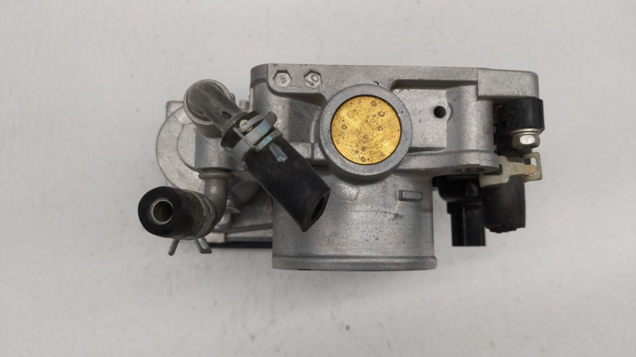 2016-2019 Honda Hr-V Throttle Body P/N:GMF3B Fits Fits 2012 2013 2014 2015 2016 2017 2018 2019 OEM Used Auto Parts - Oemused