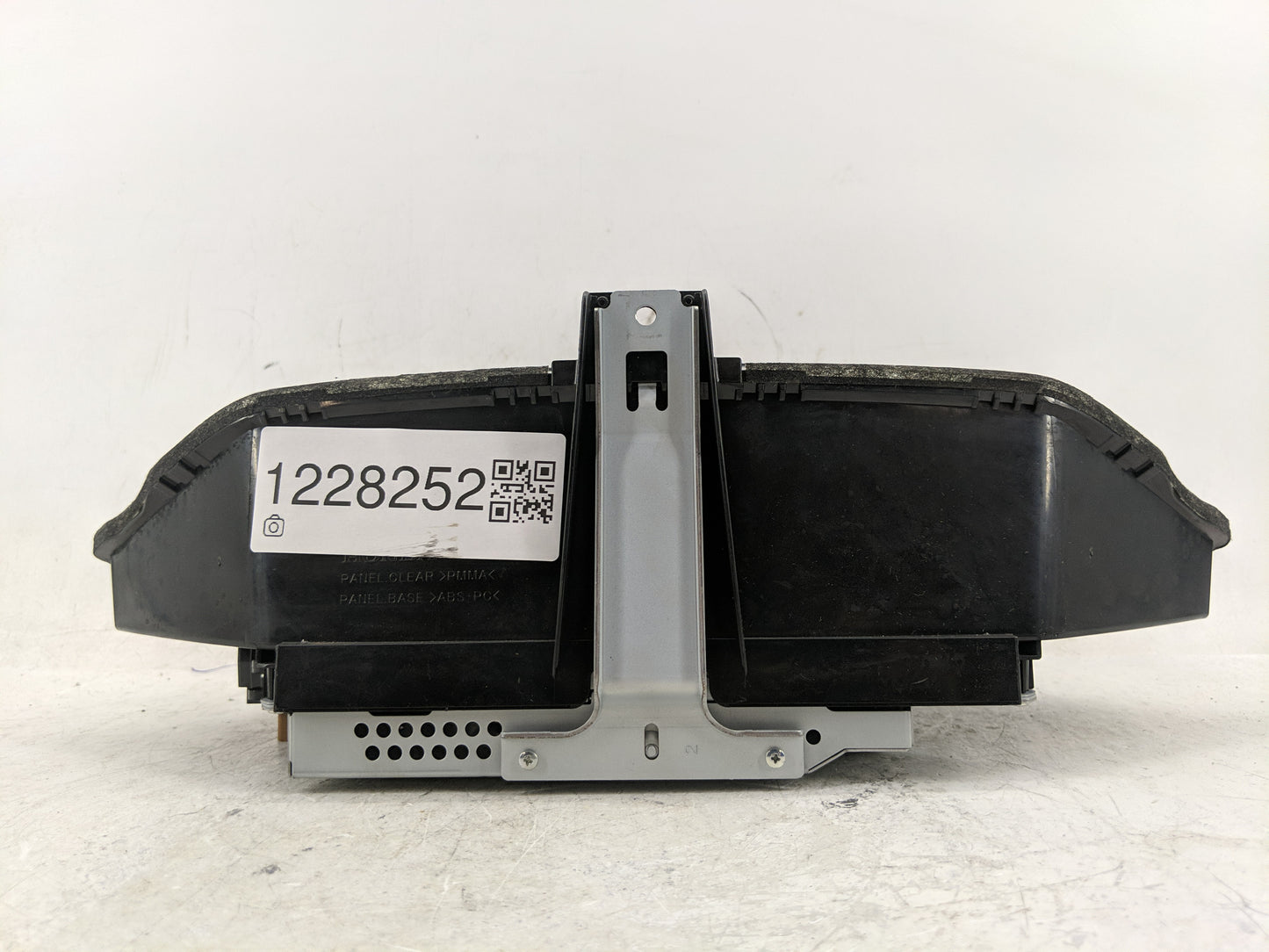 2014-2017 Honda Odyssey Information Display Screen - Oemusedautoparts1.com