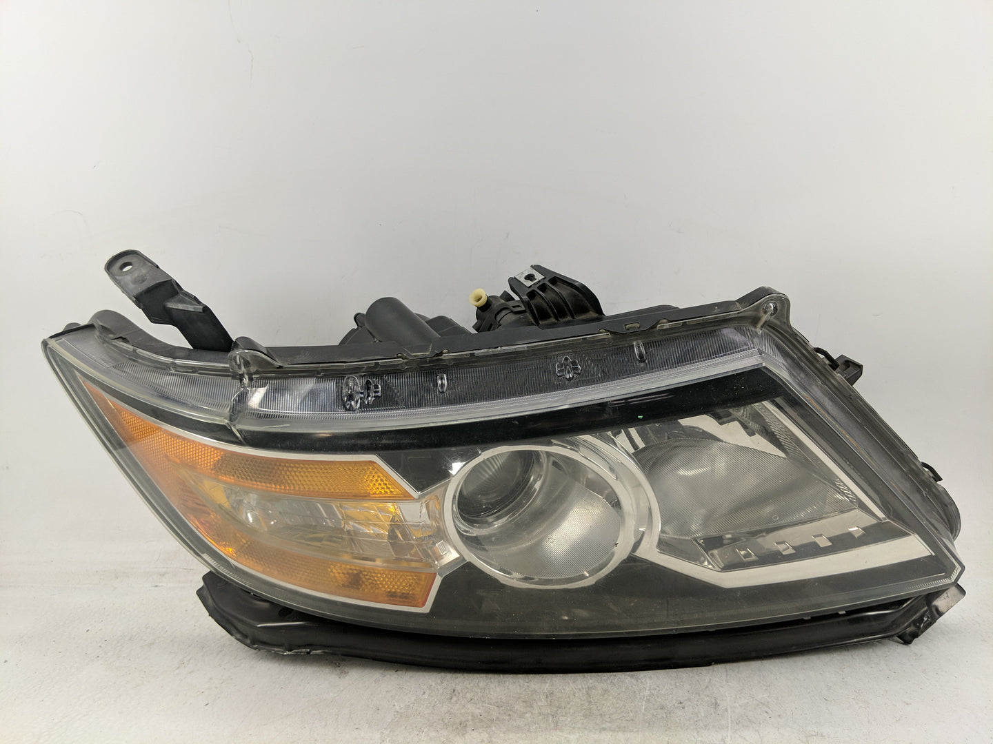 2014-2017 Honda Odyssey Passenger Right Oem Head Light Headlight Lamp - Oemusedautoparts1.com