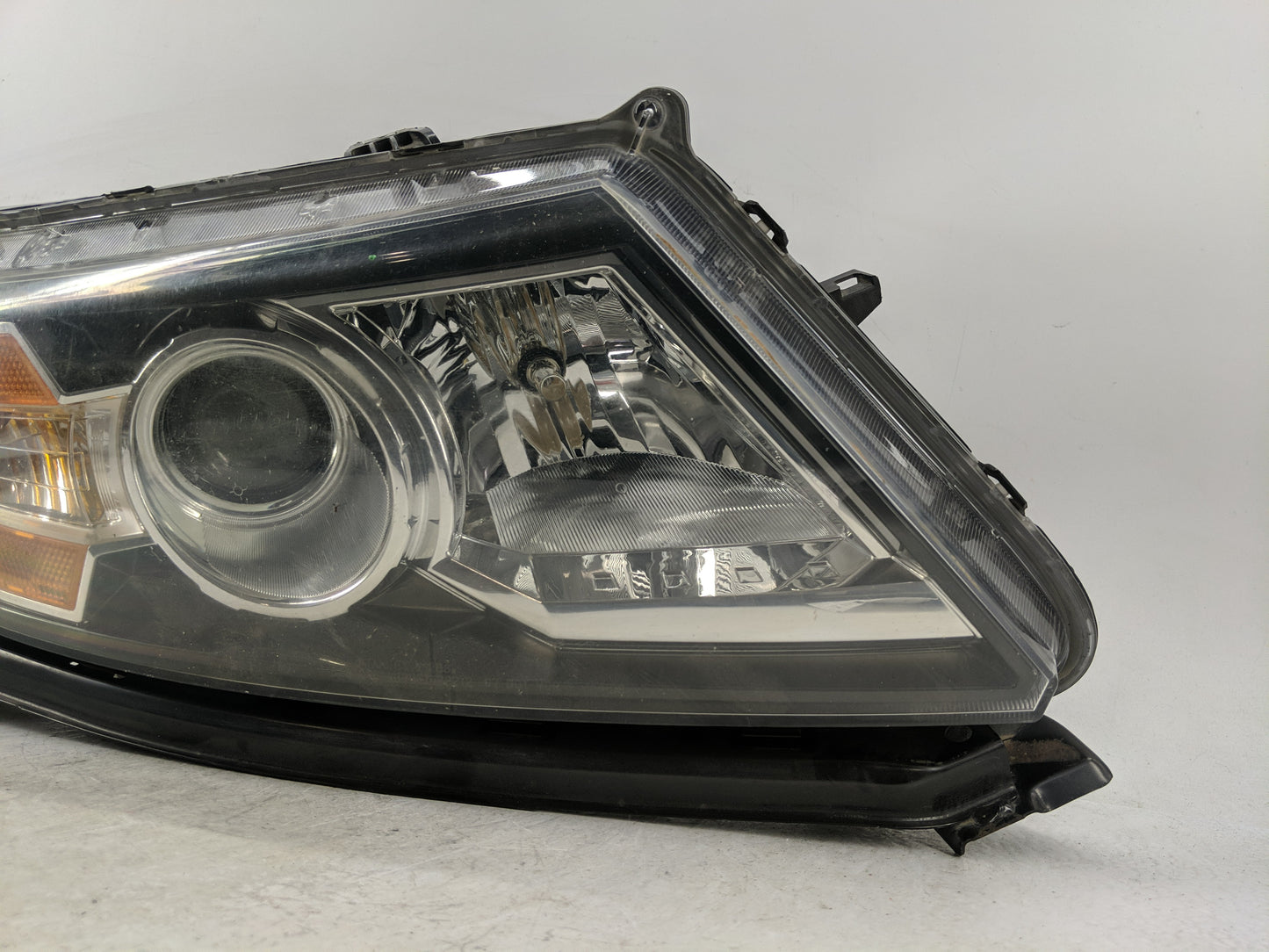 2014-2017 Honda Odyssey Passenger Right Oem Head Light Headlight Lamp - Oemusedautoparts1.com